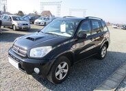 Toyota RAV4 SUV 2,0 l 85 kw
