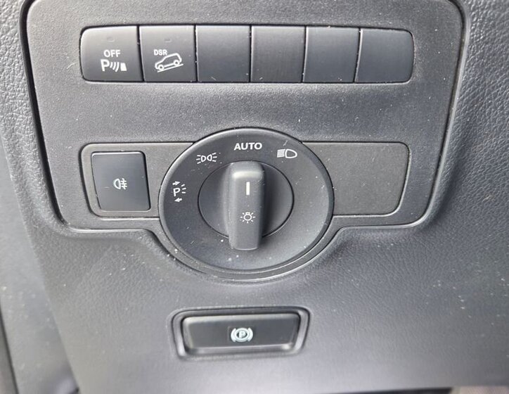 Mercedes-Benz Vito VAN / Minibus 2,0 l 174 kw