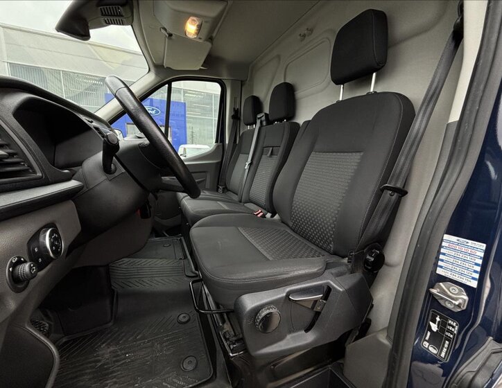 Ford Transit Skříň 2,0 l 96 kw