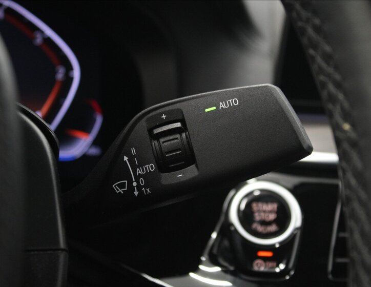 BMW Řada 6 Liftback 3,0 l 235 kw