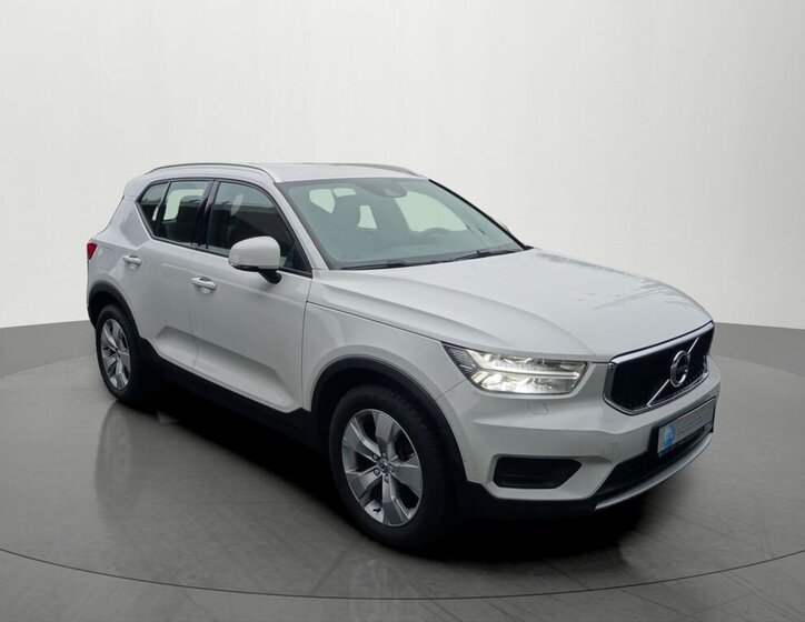 Volvo XC40 6