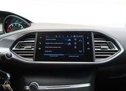 Peugeot 308 Hatchback 1,2 l 81 kw