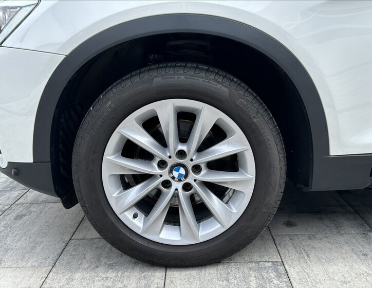 BMW X3 SUV / Terénní 2,0 l 180 kw