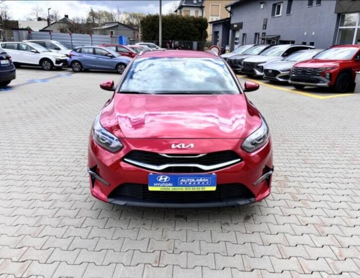 KIA Ceed Kombi 1,5 l 117 kw