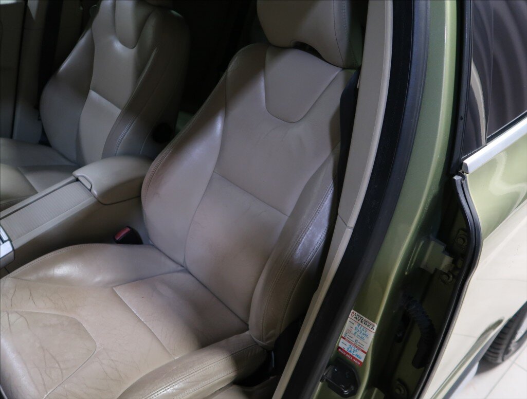 Volvo XC60 SUV / Terénní 2,4 l 120 kw