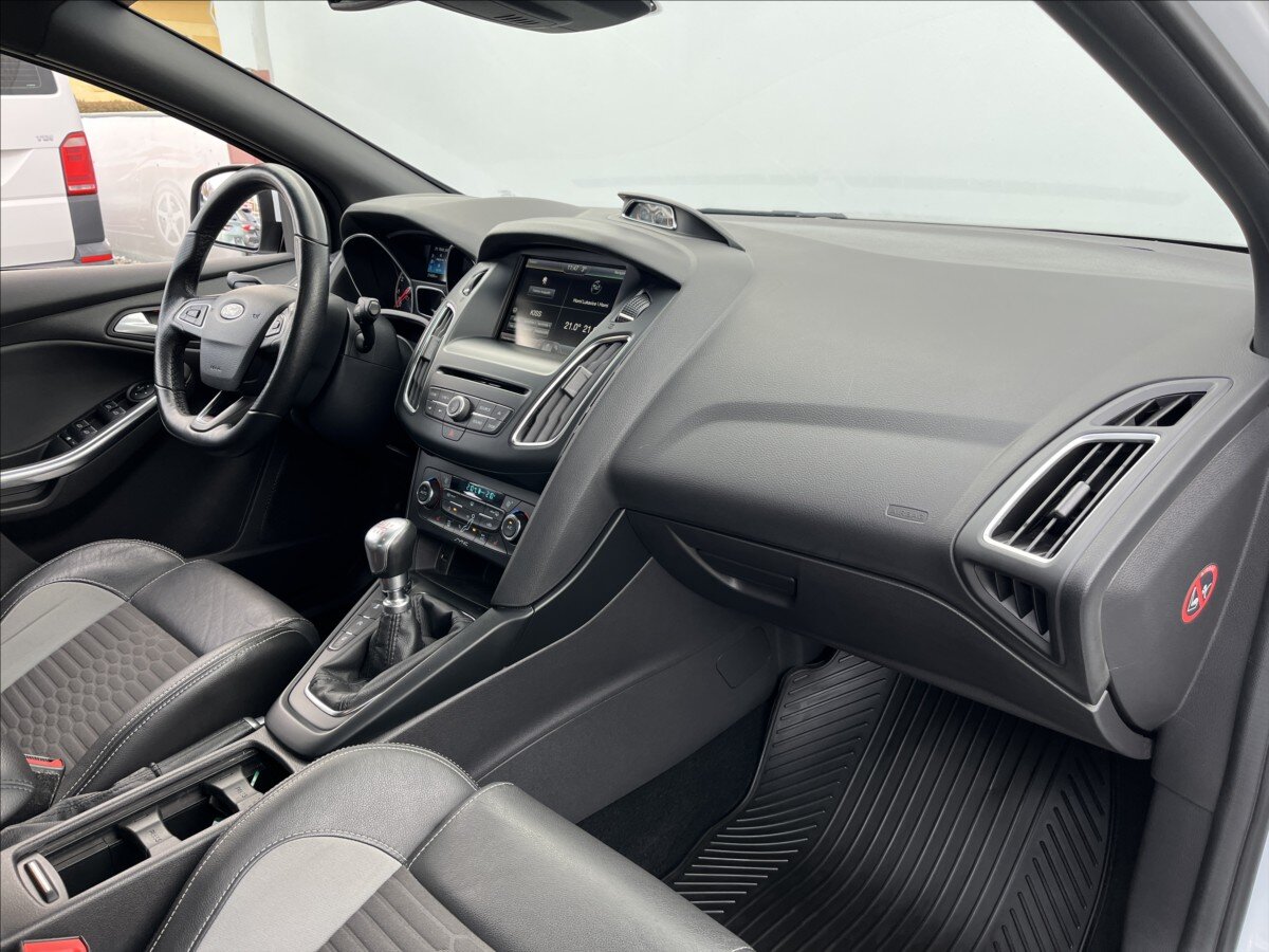 Ford Focus Hatchback 2,0 l 184 kw