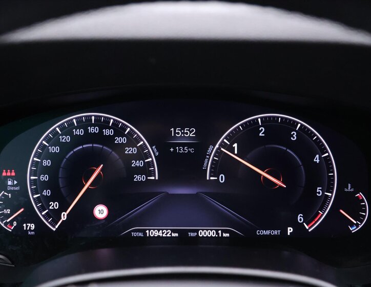 BMW Řada 5 Kombi 2,0 l 140 kw