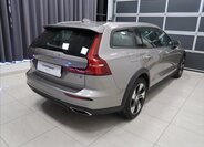 Volvo V60 4