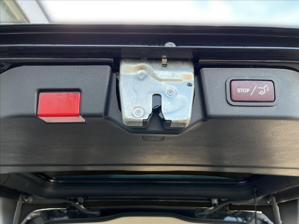 Mercedes-Benz Třídy V MPV 2,0 l 174 kw