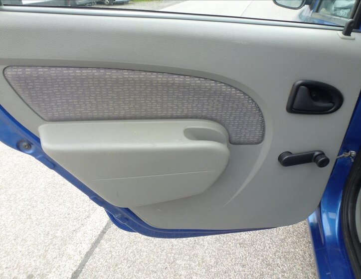 Dacia Logan Sedan / Limuzína 1,6 l 64 kw