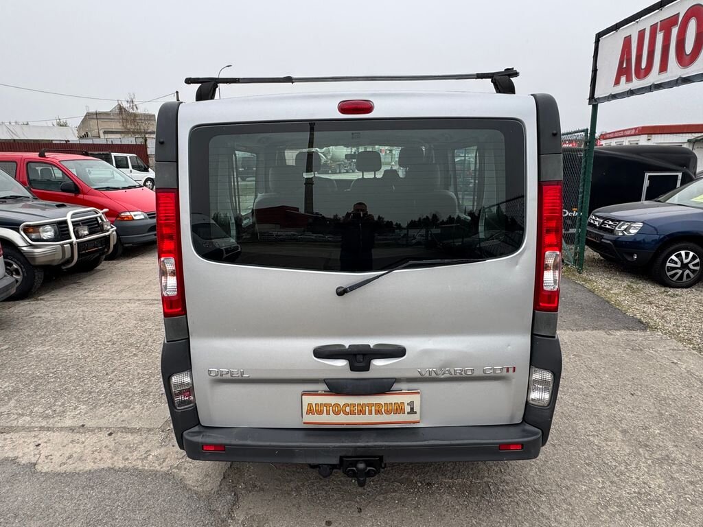 Opel Vivaro VAN / Minibus 2,0 l 84 kw