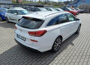 Hyundai i30 Kombi 1,4 l 103 kw