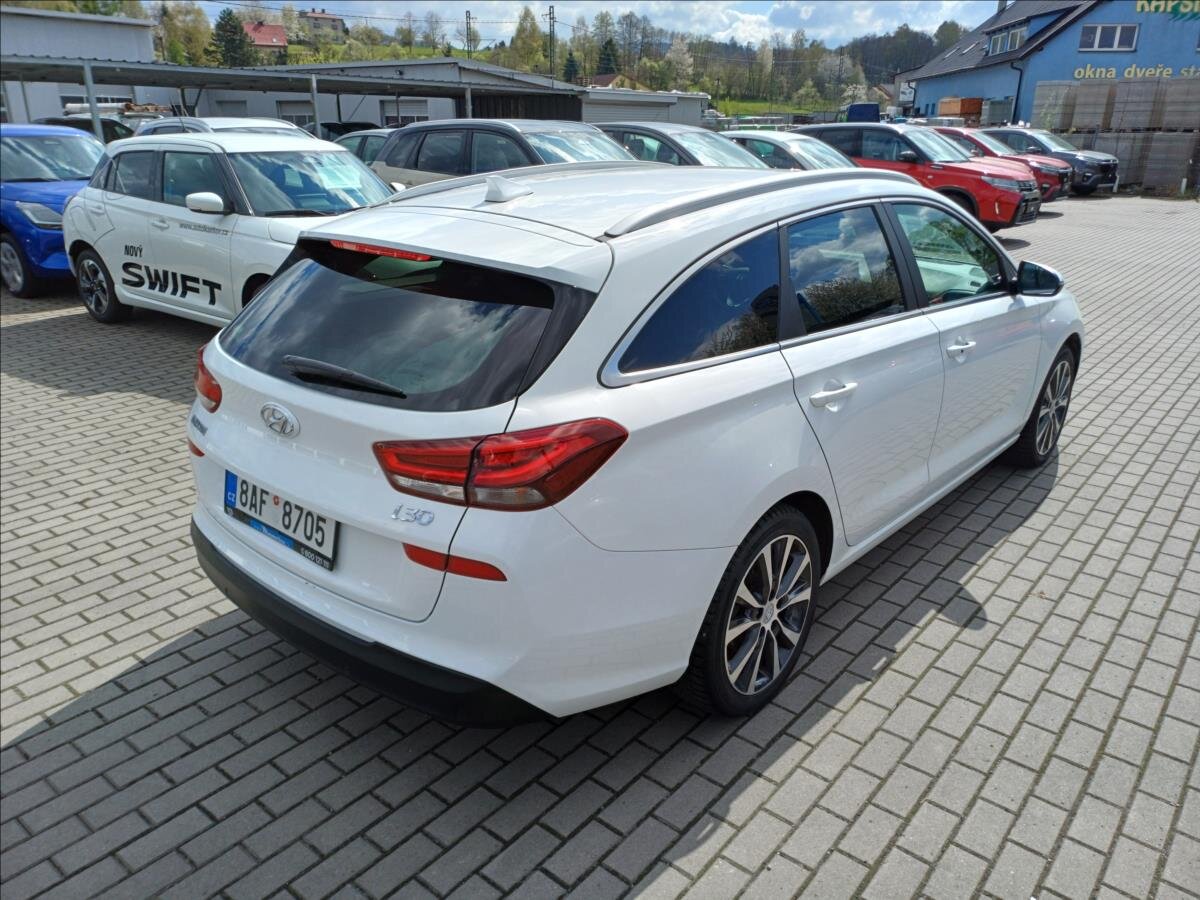 Hyundai i30 Kombi 1,4 l 103 kw