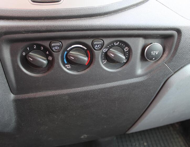 Ford Transit 21