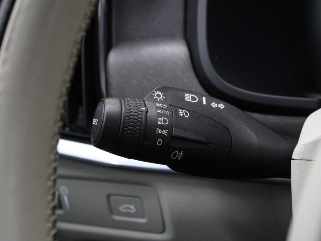 Volvo V90 Kombi 2,0 l 177 kw