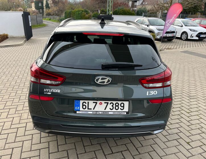 Hyundai i30 31