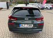 Hyundai i30 31