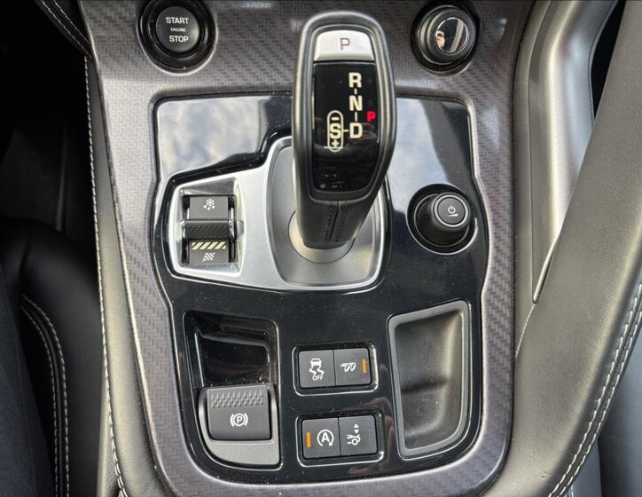 Jaguar F-Type Kupé 5,0 l 405 kw