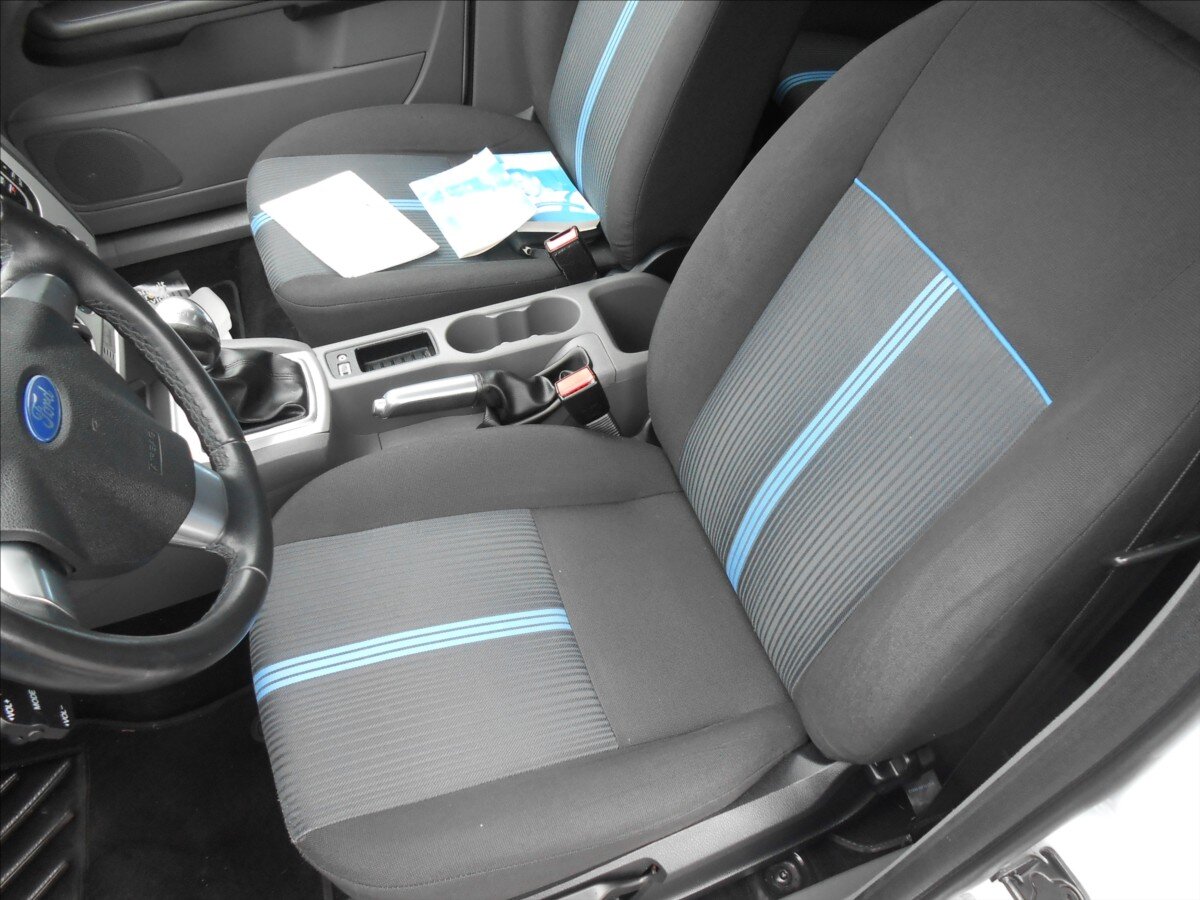 Ford Focus Hatchback 1,6 l 74 kw