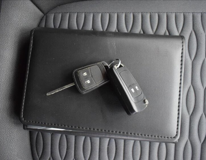 Opel Zafira MPV 2,0 l 96 kw