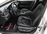 Toyota Camry Sedan / Limuzína 2,5 l 160 kw