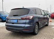 Ford S-MAX 5