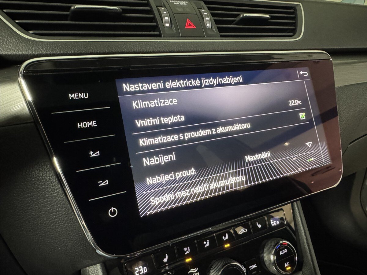 Škoda Superb Kombi 1,4 l 160 kw