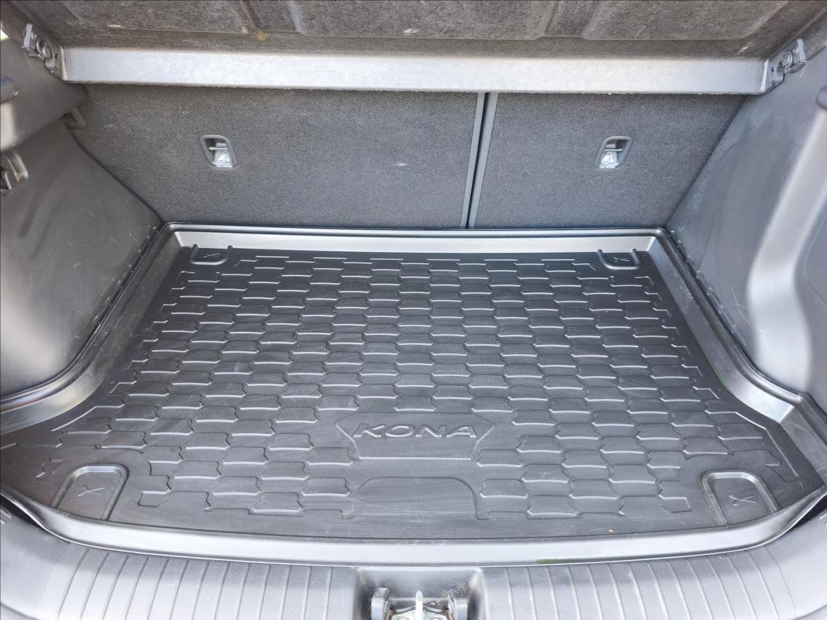 Hyundai Kona SUV 1,6 l 130 kw