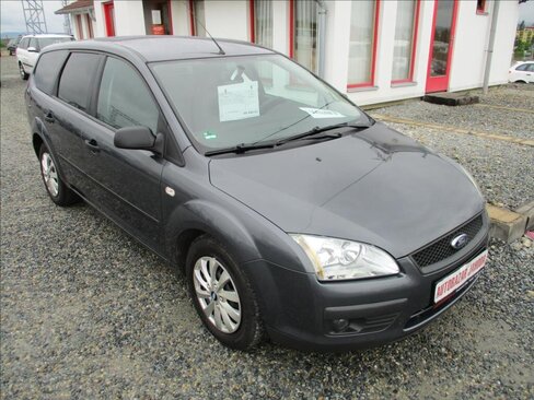 Ford Focus Kombi 1,6 l 74 kw
