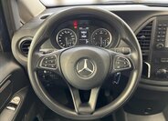 Mercedes-Benz Vito 10