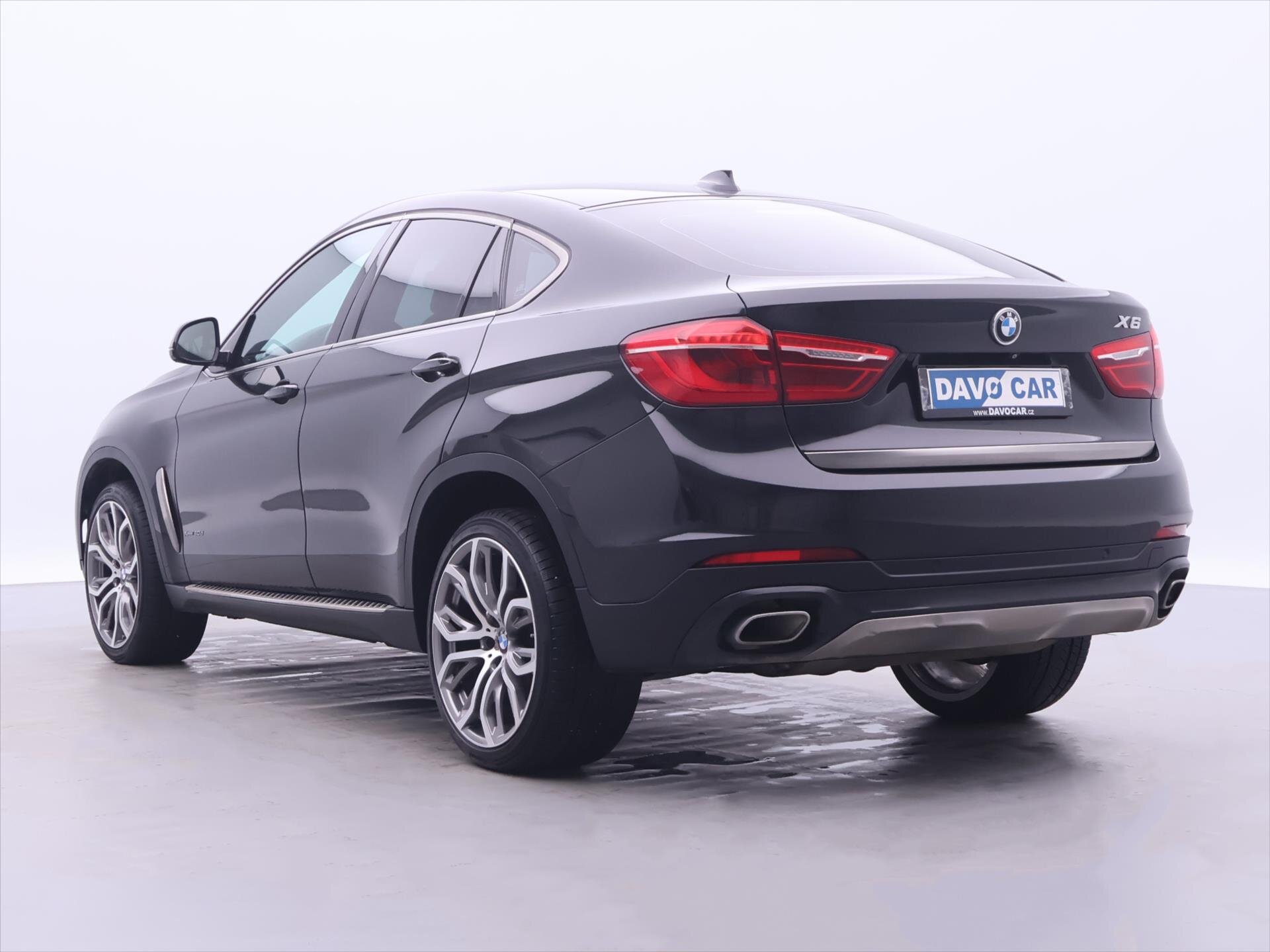 BMW X6 SUV 3,0 l 230 kw