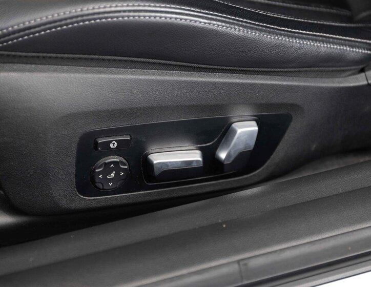 BMW Řada 4 Ostatní 3,0 l 210 kw