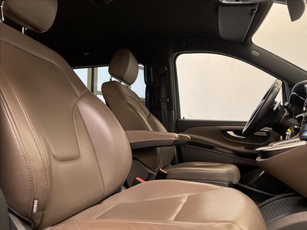 Mercedes-Benz Třídy V MPV 2,0 l 174 kw