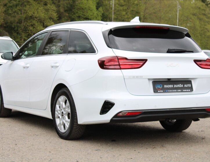 KIA Ceed Kombi 1,5 l 117 kw