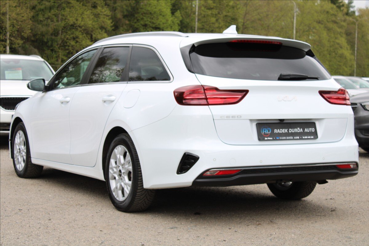 KIA Ceed Kombi 1,5 l 117 kw