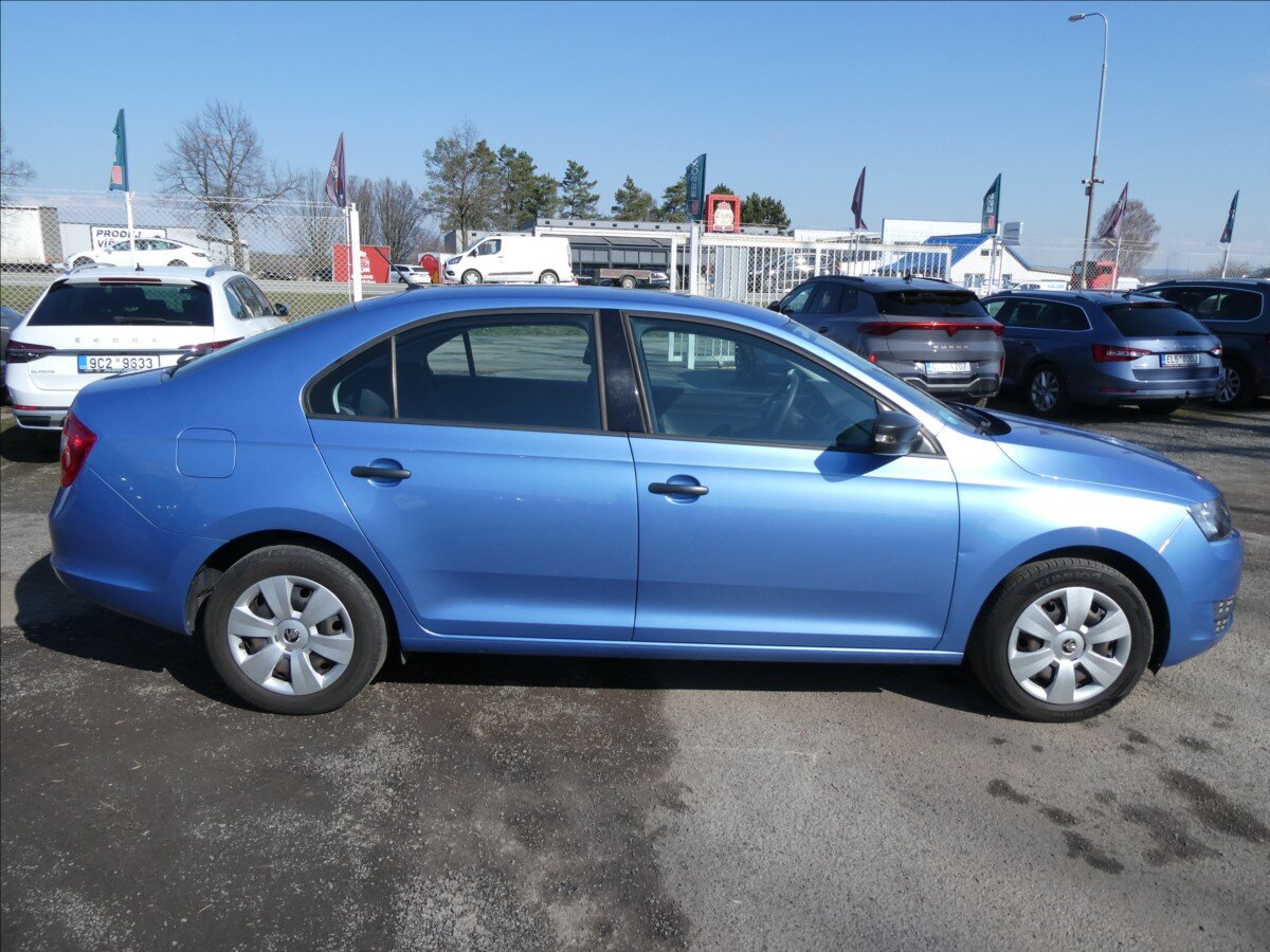 Škoda Rapid Sedan / Limuzína 1,2 l 66 kw