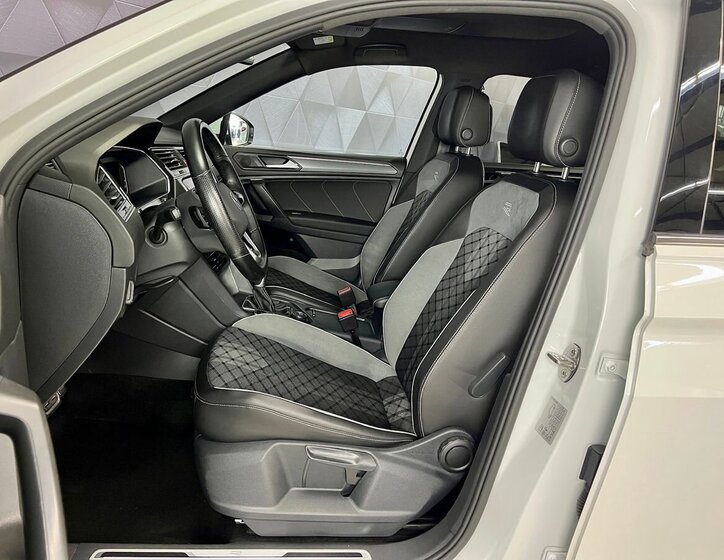Volkswagen Tiguan Allspace SUV / Terénní 2,0 l 147 kw