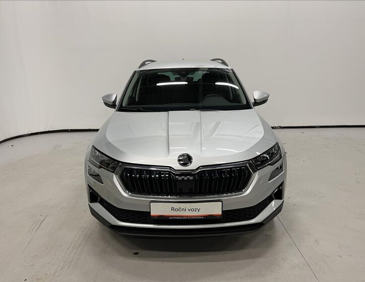 Škoda Karoq SUV 1,5 l 110 kw