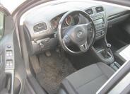 Volkswagen Golf 9