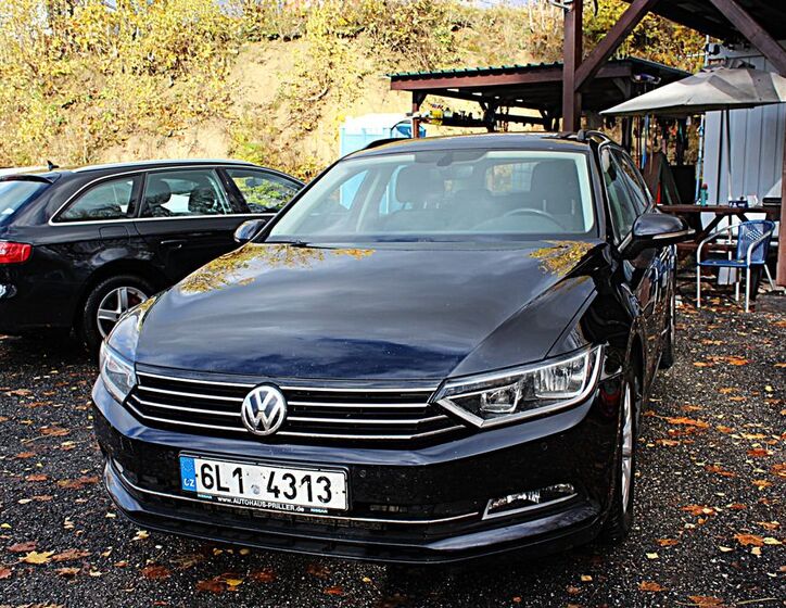 Volkswagen Passat 1