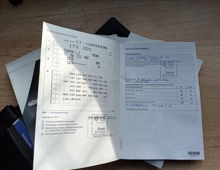 Volkswagen Touran MPV 1,2 l 77 kw