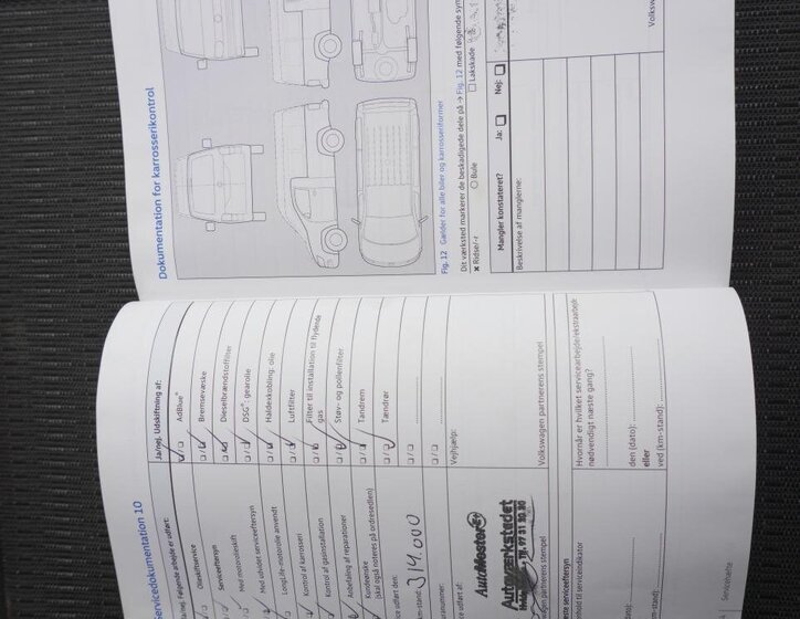 Volkswagen Caravelle 33