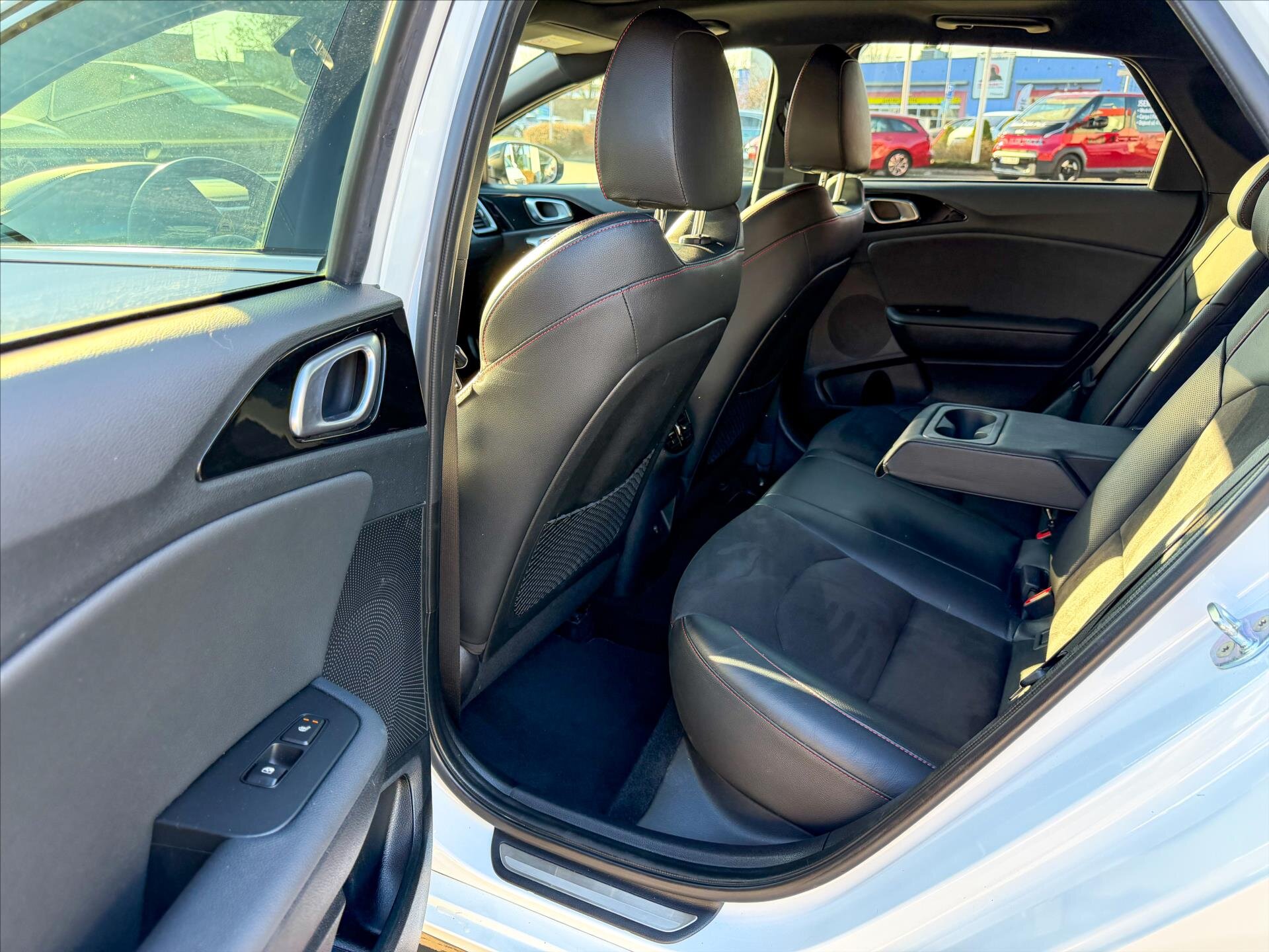 KIA ProCeed Liftback 1,6 l 150 kw