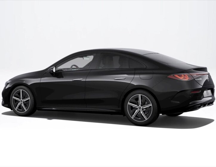 Mercedes-Benz CLA Kupé 1,5 l 120 kw