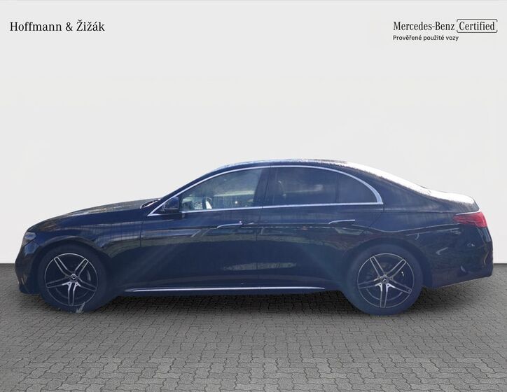 Mercedes-Benz Třídy E 8