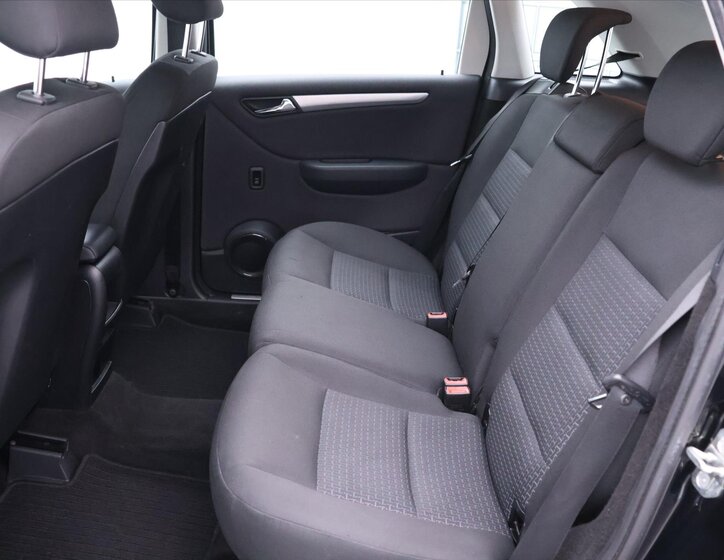 Mercedes-Benz Třídy B 12