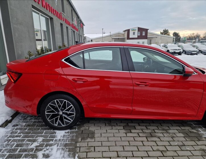 Škoda Octavia Sedan / Limuzína 1,5 l 110 kw