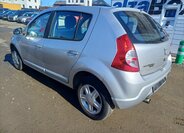 Dacia Sandero Hatchback 1,6 l 64 kw