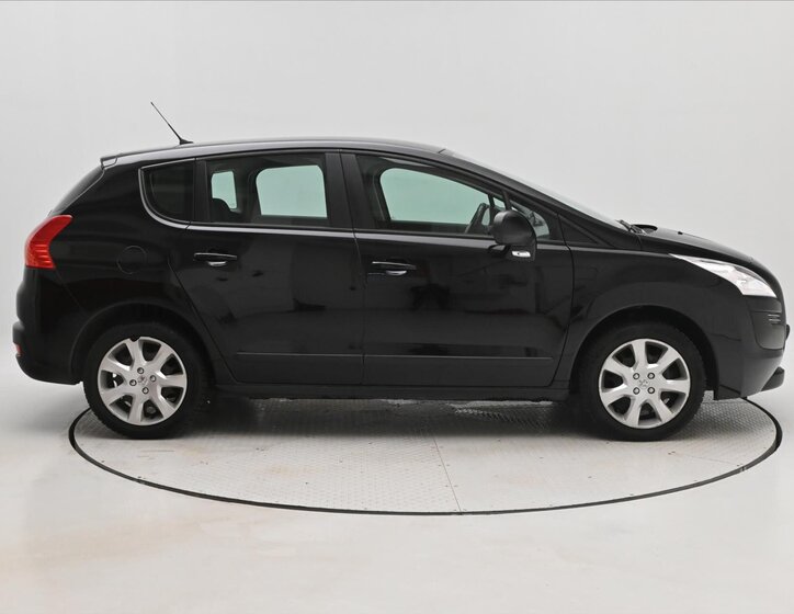 Peugeot 3008 MPV 1,6 l 82 kw