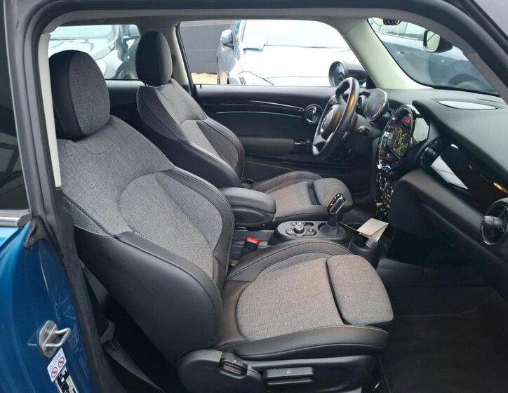 Mini Cooper Hatchback 0,0 135 kw